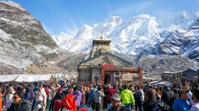 चारधाम यात्रा: अब तक 14 लाख श्रद्धालुओं ने की केदारनाथ यात्रा, भारी बारिश के बावजूद बद्रीनाथ में रोजाना 6000 श्रद्धालु कर रहे दर्शन