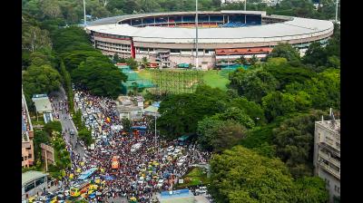 चिन्नास्वामी भगदड़ मामला : तीन आईपीएस अधिकारियों को क्लीनचिट मिलने पर आर अशोक बोले-कौन है 11 बेगुनाहों की मौत का जिम्मेदार