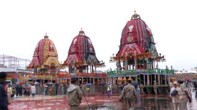 'बारिश नहीं, प्रभु का आशीर्वाद है'... पुरी पहुंचे लाखों श्रद्धालु, जय जगन्नाथ के जयकारों से गूंजा शहर