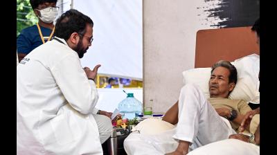 'सोनम वांगचुक का जीवन बचाने के लिए सभी चिकित्सीय प्रयास हों', हाईकोर्ट ने दिया डॉक्टरों से रोजाना निगरानी का आदेश