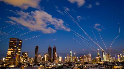 यूएई रक्षा मंत्रालय का दावा, एयर डिफेंस सिस्टम से ईरानी मिसाइल और ड्रोन किए नाकाम