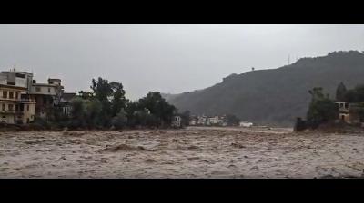 सीएम उमर अब्दुल्ला ने राजौरी बाढ़ पर जताया दुख, प्रभावित परिवारों को हर संभव मदद का दिया भरोसा