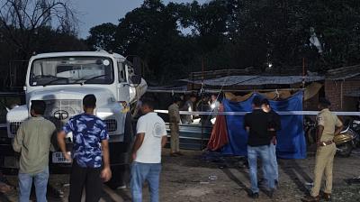 अहमदाबाद पटाखा फैक्ट्री धमाके में मरने वालों की संख्या 10 हुई