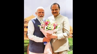 प्रधानमंत्री नरेंद्र मोदी समेत कई नेताओं ने अजित पवार की जयंती पर उनको याद किया