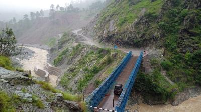 भारी बारिश और भूस्खलन के बीच बीआरओ ने राजौरी, पुंछ और रियासी में बहाल किया सड़क संपर्क