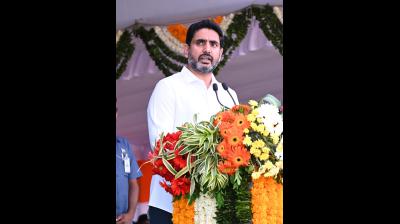 डीएससी भर्ती में अनियमितताओं का आरोप, वाईएसआरसीपी ने शिक्षा मंत्री नारा लोकेश के इस्तीफे और सीबीआई जांच की मांग की