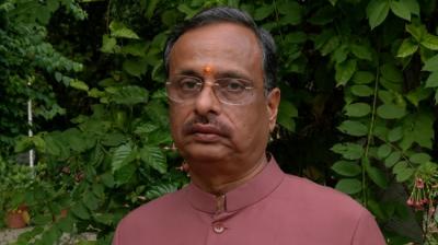 राहुल गांधी बचकाना राजनीति छोड़ें, कर्नाटक पेपर लीक पर माफी मांगें: भाजपा सांसद दिनेश शर्मा