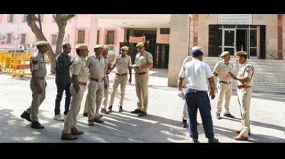 जयपुर के स्पा सेंटरों पर एफआरआरओ की कार्रवाई, पांच देशों की नौ महिलाओं को वापस भेजा गया