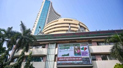 भारतीय शेयर बाजार सपाट खुला, आईटी शेयरों में खरीदारी