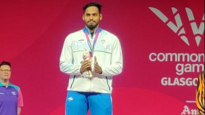 कॉमनवेल्थ गेम्स 2026: वेटलिफ्टर वल्लूरी अजय बाबू ने स्नैच में रिकॉर्ड बनाया, खेल मंत्री सहित कई नेताओं ने दी बधाई