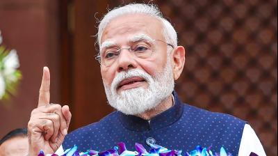 पीएम मोदी ने सुभाषित शेयर कर गुरु पूर्णिमा की बधाई दी, लिखा- गुरु ज्ञान के साथ ही सुसंस्कारों से सुशिक्षित करते हैं