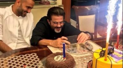 आनंद आहूजा के जन्मदिन पर ससुर अनिल कपूर ने दी बधाई, शांतिप्रिय स्वभाव की तारीफ की