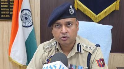 जम्मू-कश्मीर के रामबन में पुलिस ने पीओके में बसे चार आतंकवादियों की संपत्ति जब्त की