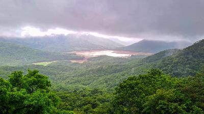 तमिलनाडु के पश्चिमी जिलों में हल्की से मध्यम बारिश और चेन्नई में आंधी-तूफान की संभावना