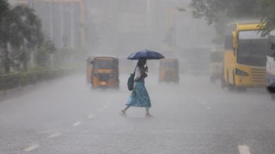 तमिलनाडु के 4 जिलों में भारी बारिश का अलर्ट, मौसम विभाग ने दी चेतावनी