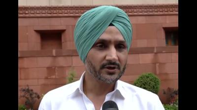 पंजाब खेल में पिछड़ रहा, दूसरे राज्य बढ़ रहे: हरभजन सिंह
