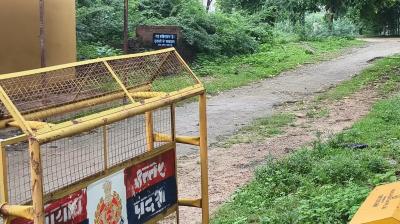 अतीक अहमद की कब्र के पास दफनाया जाएगा बेटा अबान, जुमे की नमाज के बाद