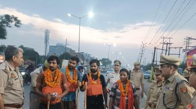 कांवड़ यात्रा को लेकर पुलिस ने बढ़ाई सतर्कता, सेंट्रल नोएडा में