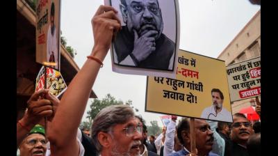 झारखंड के छात्रों के विरोध प्रदर्शन और संसद में व्यवधान के मुद्दे पर