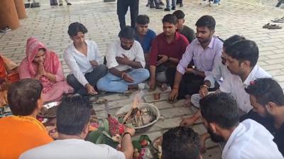 हल्द्वानी में खड़गे की रैली के बाद रामलीला मैदान में किया गया