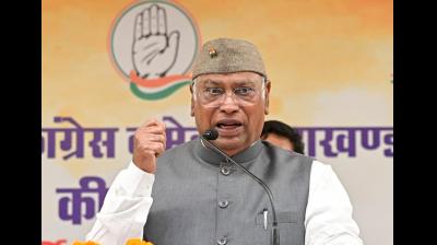 हल्द्वानी में कांग्रेस रैली के बाद ‘शुद्धिकरण’ पर भड़के खड़गे,