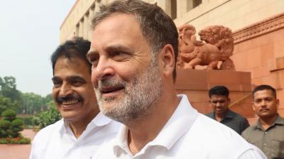राहुल गांधी ने सुप्रीम कोर्ट का किया रुख, आय से अधिक संपत्ति जांच के