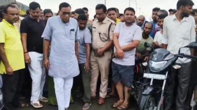 झारखंडः गिरिडीह में दिनदहाड़े युवक की गोली मारकर हत्या, आक्रोशित