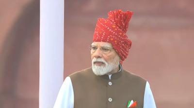 स्वतंत्रता दिवस: पीएम मोदी ने लाल किले से लगातार 13वीं बार देश को