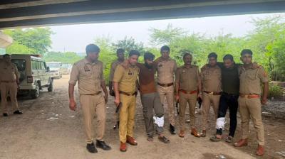 दनकौर में सवारी बनाकर लूट करने वाले बदमाशों से पुलिस की मुठभेड़, दो घायल