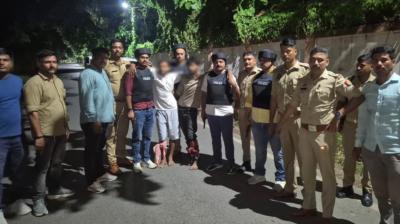 गोरखपुर में पुलिस मुठभेड़ में दो चेन स्नेचर के पैर में लगी गोली,