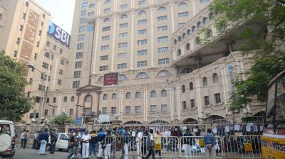बैंक यूनियनों ने 12 फरवरी को किया हड़ताल का ऐलान, बैंकिंग सेवाओं पर हो सकता है असर