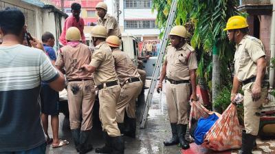 तारापीठ अग्निकांड: मंदिर के पास स्थित 15 होटल अनिश्चितकाल के लिए बंद