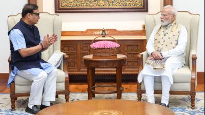 सीएम हिमंता सरमा ने पीएम मोदी से की मुलाकात, असम में बाढ़ से निपटने