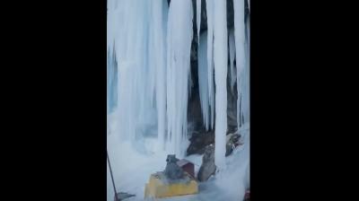 उत्तराखंड में है 'छोटा अमरनाथ', सर्दियों में खुद बनता है बर्फ का