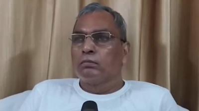 अयोध्या में मछली भोज पर सियासी घमासान, ओपी राजभर और नरेंद्र कश्यप ने