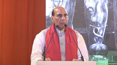 आज भारत की बेटियां फाइटर एयरक्राफ्ट में बैठकर देश की रक्षा कर रहीं: