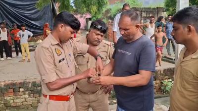 हरदोई में एक घर के बाहर मिला हैंड ग्रेनेड, गांव में मचा हड़कंप, पुलिस