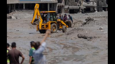 नेपाल पर फिर मंडराया बाढ़ का खतरा, तिब्बत में झील फटने से भोटेकोसी नदी का जलस्तर बढ़ा