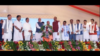 सीएम योगी बोले- लखनऊ छावनी बनेगी ‘मॉडल छावनी', राजधानी में विरासत के
