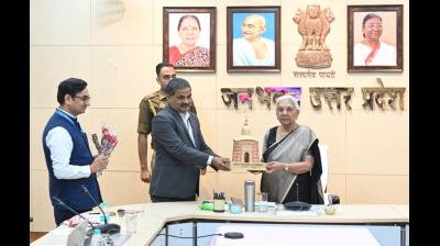 नारी अपनी शक्ति पहचान ले तो ‘नारायणी’ बन जाती है: राज्यपाल आनंदीबेन पटेल