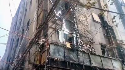 मालवीय नगर होटल अग्निकांड: पुलिस ने मालिक समेत तीन लोगों के खिलाफ