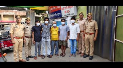 नोएडा: चोरी के शक में युवक की बेरहमी से पिटाई, इलाज के दौरान मौत,
