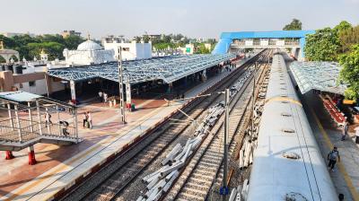 बंगाल में आद्रा और जॉयचंडी पहाड़ के बीच 11 किलोमीटर लंबी बाईपास लाइन