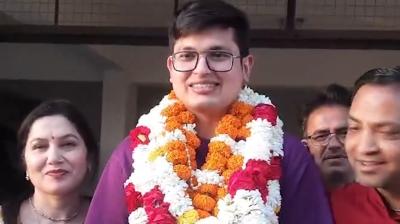 यूपीएससी परिणाम 2025: टॉपर अनुज अग्निहोत्री ने 'निरंतर प्रयास' को बताया सफलता की कुंजी