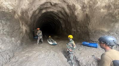 नेपाल आपदा: अब तक 166 भारतीयों का रेस्क्यू, कैलाश मानसरोवर यात्रा पर