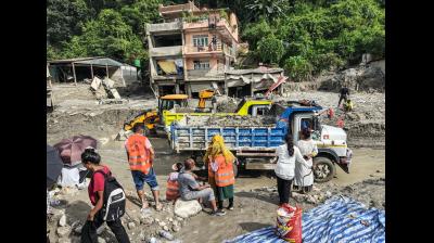 नेपाल त्रासदी: अब तक 1252 शव बरामद, 95 की हो पाई शिनाख्त, चितवन में
