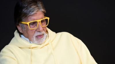 'जिंदगी से जिंदगी ही है निजात', बिग बी ने बयां किया रात के सन्नाटे का सुकुन