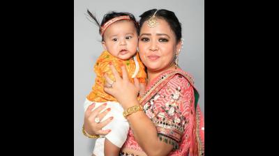 भारती सिंह और हर्ष लिंबाचिया ने मनाई जन्माष्टमी, बोलीं- 'दो नन्हे बाल