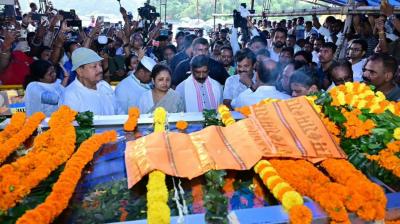 झारखंड के मंत्री सुदिव्य कुमार सोनू का राजकीय सम्मान के साथ अंतिम