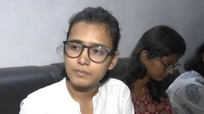 शिक्षा और रोजगार से जुड़े मुद्दे उठाने वाले छात्र इस देश के आम नागरिक